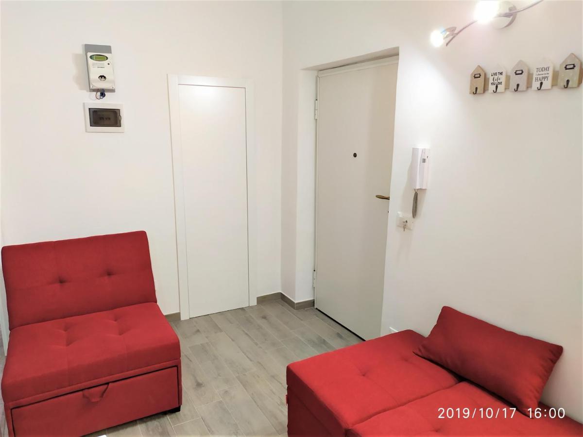 Casa Vacanze Dany 塔兰托 外观 照片